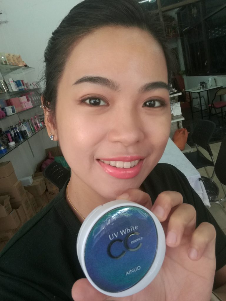รับตัวแทนจำหน่ายจ้า เครื่องสำอางค์ แป้งน้ำคุชชั่น ซื้อเยอะ แจกทองจ้า Ainuo UV White CC essence ซีซี คุชชั่น ยูวีไวท์  A448