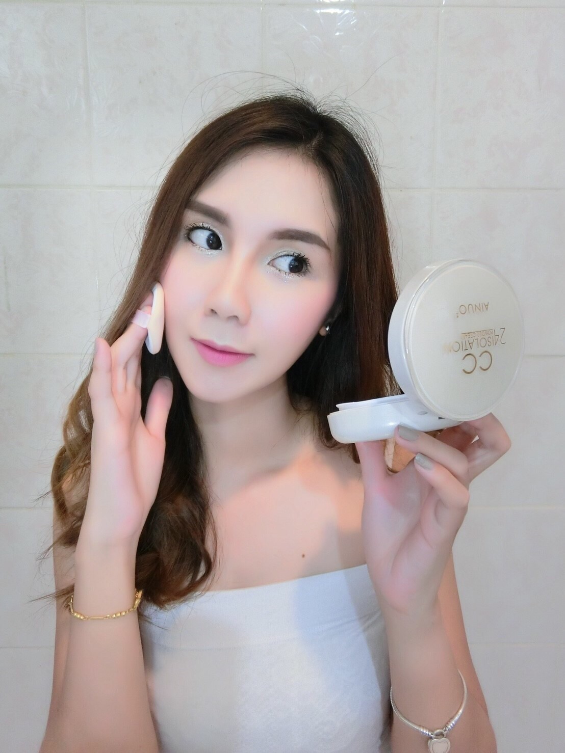 แป้งน้ำคุชชั่น A445 ainuo