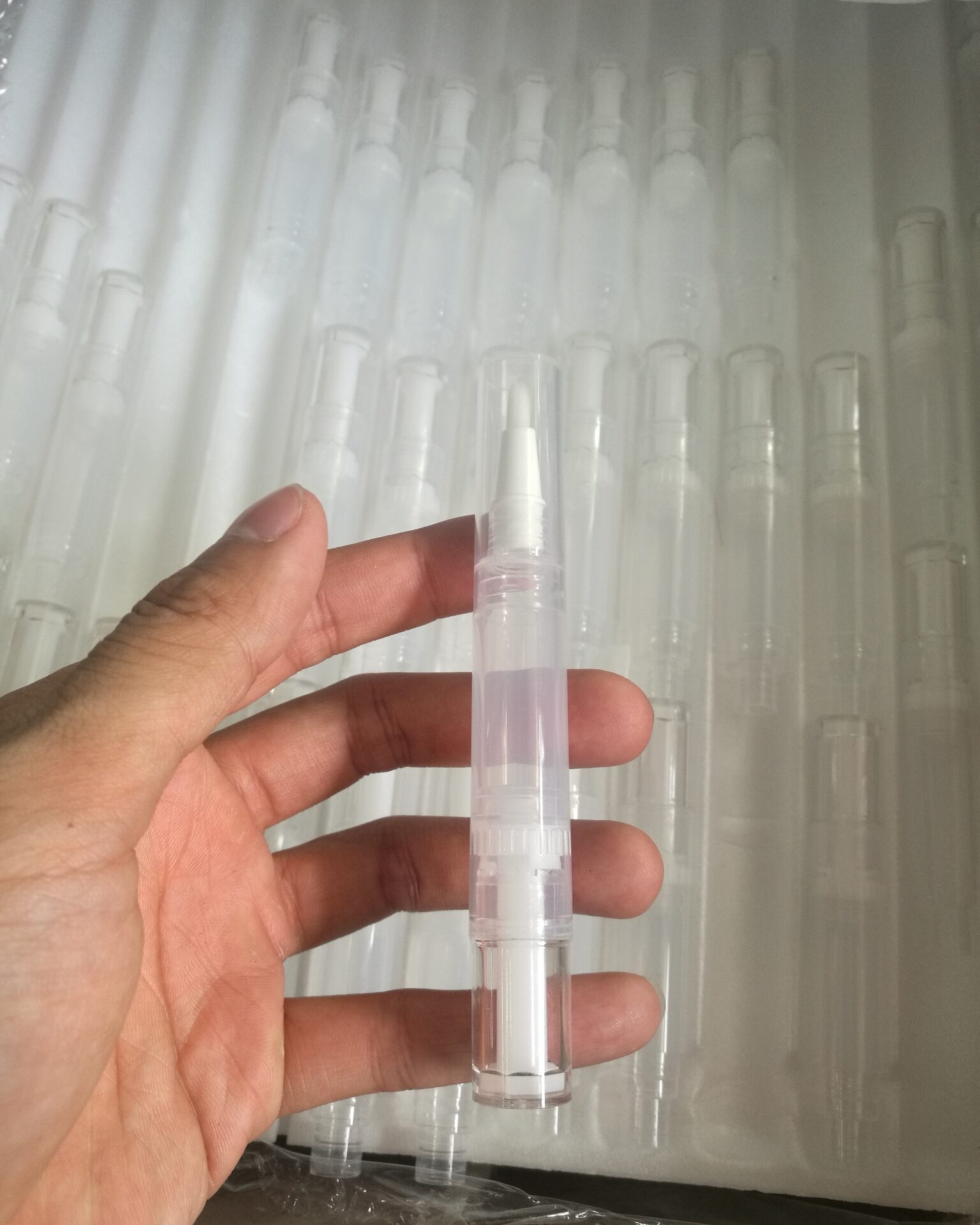 JYCZ-01 ลิปทาปากพู่กัน 4ml