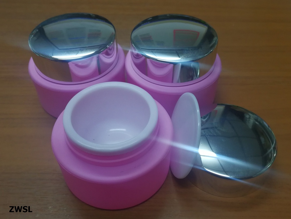 กระปุกครีม k0342 สีชมพูทึบฝาเงินเงา 10g 20g 30g